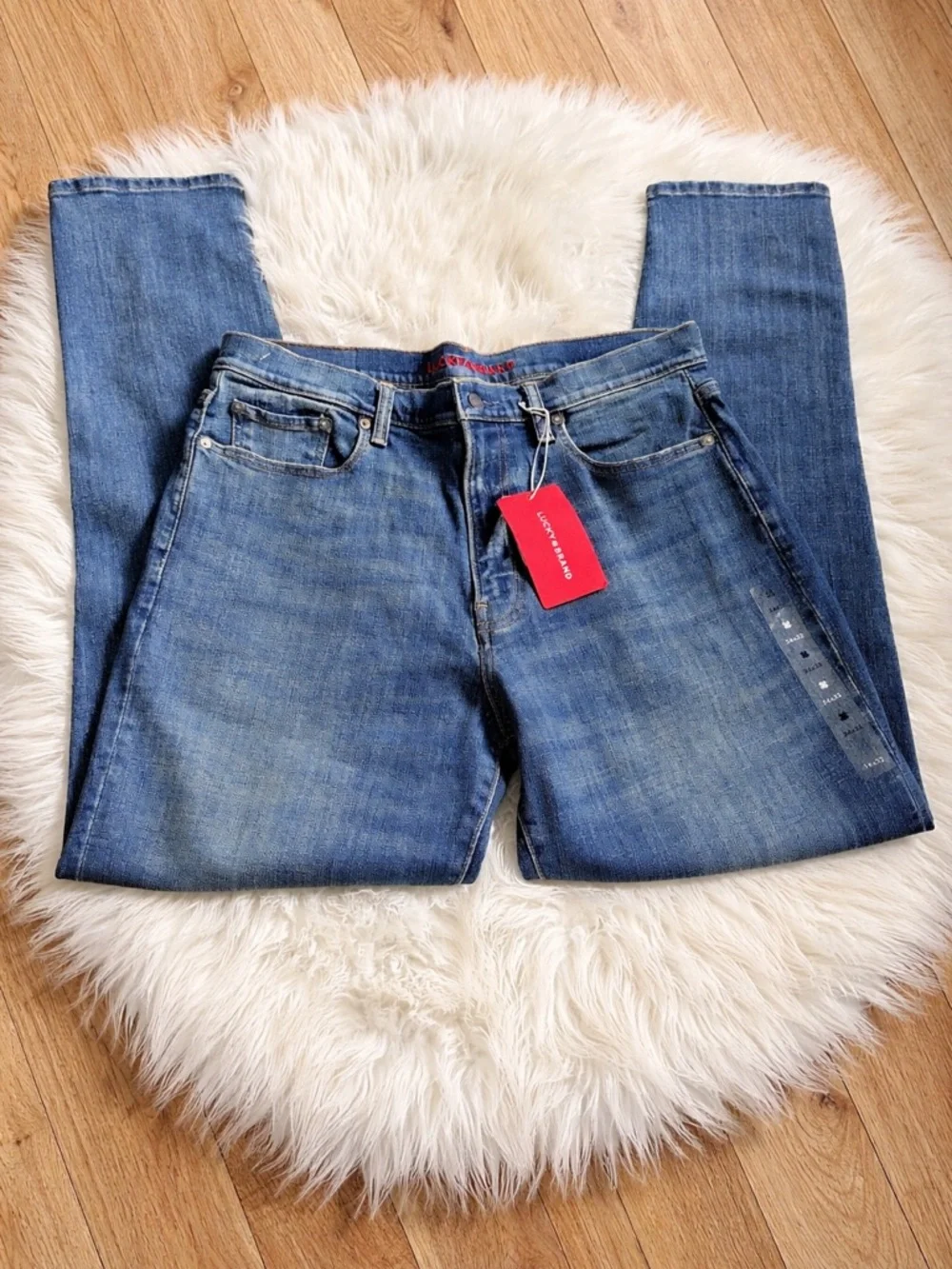 Lucky Brand Straight Leg Jeans Womens 34x32 Medium Wash NWT Classic Denim - Picture 8 of 8